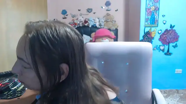 Snapshot of milfeddy_ chatting on 6, 5, 2026 milfeddy online show from 6, 5, 2026