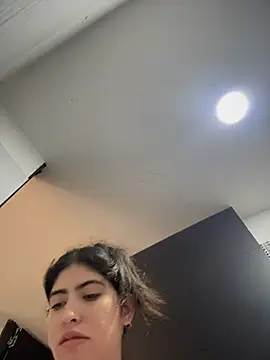 Gaby zahir  online show from 3, 12, 2025