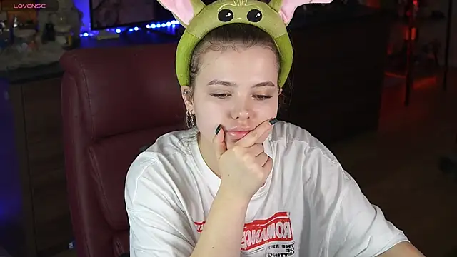 AfinaAmmor online show from 31, 3, 2026