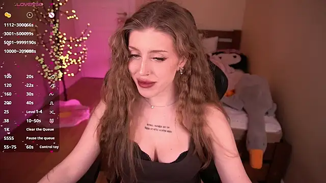 PenellopaRaw online show from 25, 4, 2026