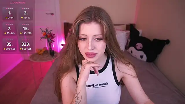 PenellopaRaw online show from 28, 11, 2025