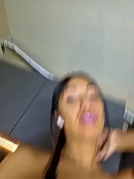 LeticiaWoods online show from 21, 10, 2025