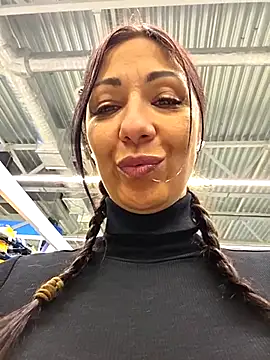 LeticiaWoods online show from 8, 2, 2026