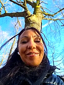 LeticiaWoods online show from 21, 3, 2026