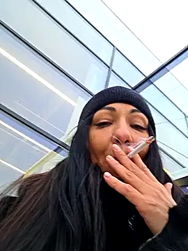 LeticiaWoods online show from 6, 2, 2026