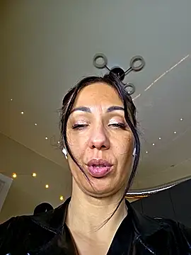 LeticiaWoods online show from 11, 1, 2026