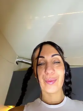 LeticiaWoods online show from 13, 3, 2026