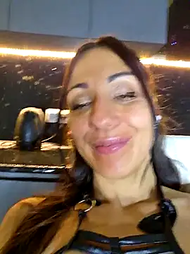 LeticiaWoods online show from 15, 12, 2025