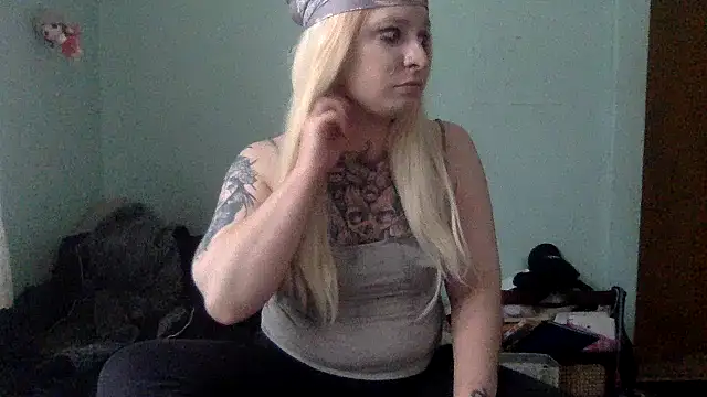 Snapshot of alexabunni chatting on 19, 6, 2026 alexabunni online show from 19, 6, 2026