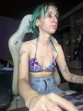 bunnydark00 online show from 16, 3, 2026