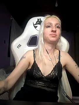 bunnydark00 online show from 26, 10, 2025