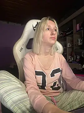 bunnydark00 online show from 11, 6, 2026