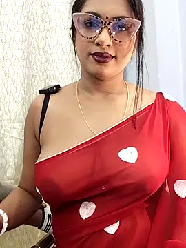 Queen Dolly online show from 9, 2, 2026