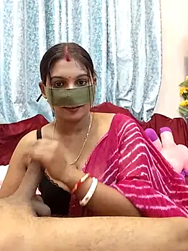 Snapshot of Queen_Dolly chatting on 25, 2, 2025 Queen Dolly online show from 25, 2, 2025