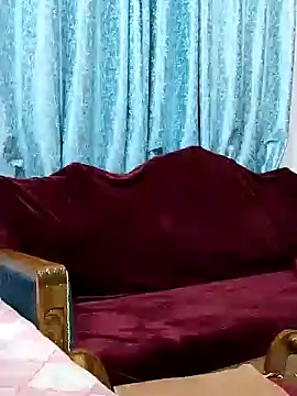 Snapshot of Queen_Dolly chatting on 25, 12, 2024 Queen Dolly online show from 25, 12, 2024