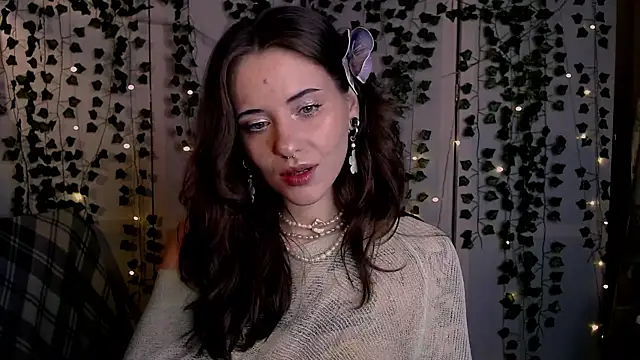 Snapshot of risha_laas chatting on 25, 6, 2026 risha laas online show from 25, 6, 2026