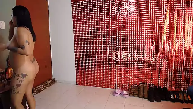 Snapshot of Sweett_Anya chatting on 30, 10, 2025 Sweett Anya online show from 30, 10, 2025