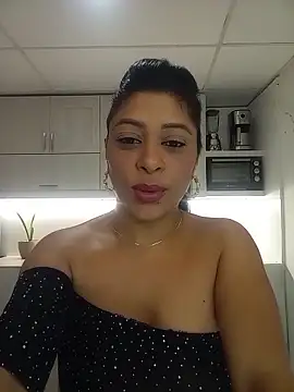 Lashmy111 online show from 11, 6, 2026