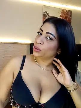 Lashmy111 online show from 3, 4, 2026