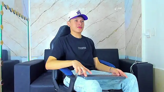 robertsmith 1 online show from 16, 11, 2025