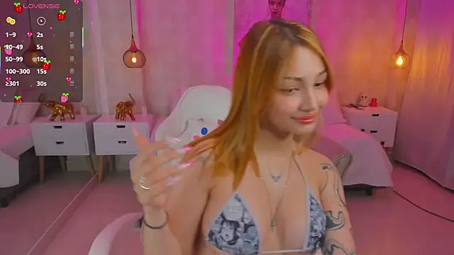 LITTLE-VIVI online show from 2, 10, 2025