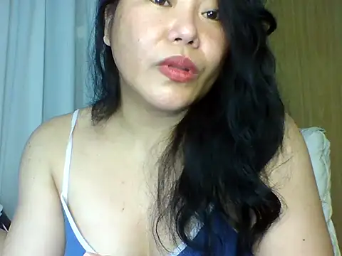 SexiestAries online show from 14, 1, 2026