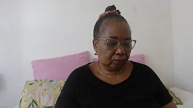 Snapshot of KinkyRicoSaisyours chatting on 17, 3, 2025 KinkyRicoSaisyours online show from 17, 3, 2025