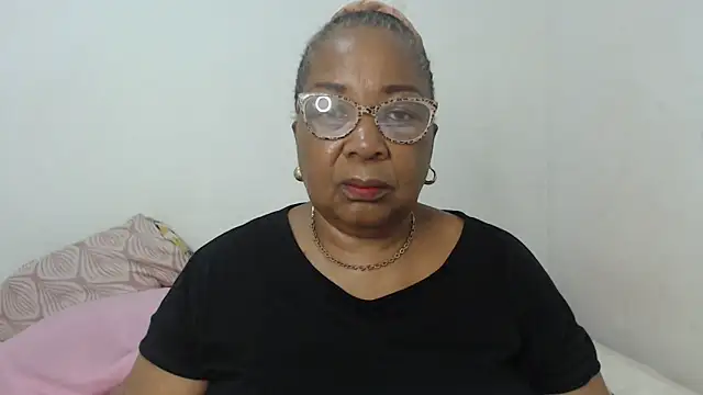 Snapshot of KinkyRicoSaisyours chatting on 9, 3, 2025 KinkyRicoSaisyours online show from 9, 3, 2025