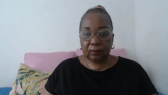 Snapshot of KinkyRicoSaisyours chatting on 9, 3, 2025 KinkyRicoSaisyours online show from 9, 3, 2025