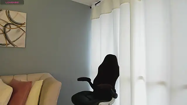 BrookeMiller online show from 23, 4, 2026