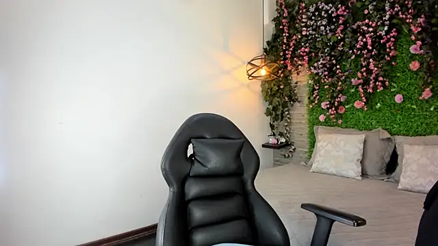 SarahDeyvis online show from 6, 1, 2026