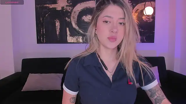 EveBensonX online show from 17, 2, 2026