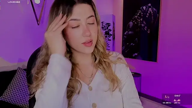 EveBensonX online show from 24, 2, 2026