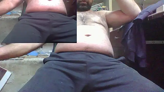 Snapshot of masculine_bear_daddy chatting on 23, 1, 2025 masculine bear daddy online show from 23, 1, 2025