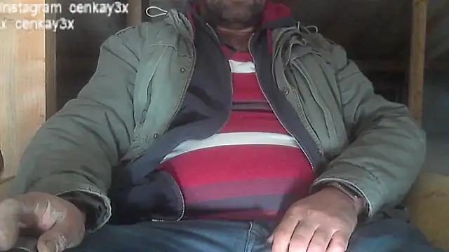 Snapshot of masculine_bear_daddy chatting on 13, 1, 2025 masculine bear daddy online show from 13, 1, 2025