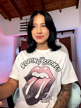 Snapshot of Ale_Lewis chatting on 23, 11, 2025 Ale Lewis online show from 23, 11, 2025