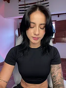 Ale Lewis online show from 4, 3, 2026