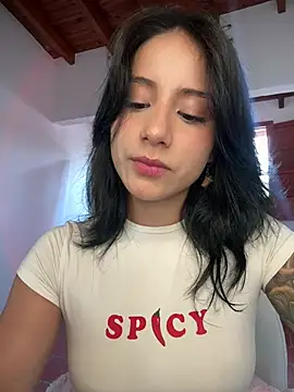 Ale Lewis online show from 7, 4, 2026