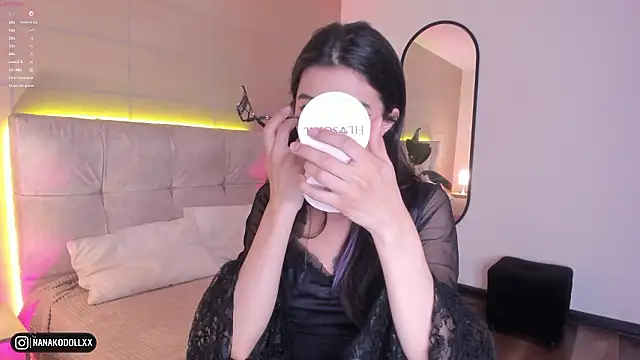 NanaRott online show from 2, 2, 2026