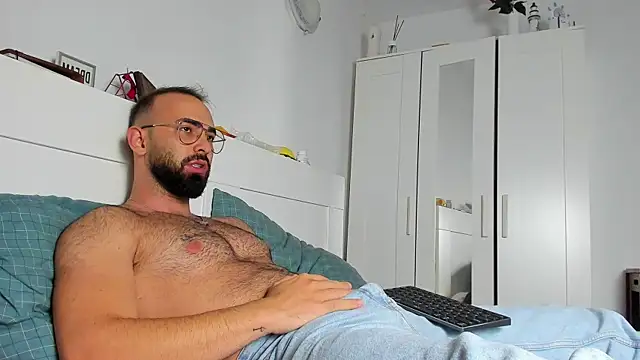 MichaelMasterss online show from 22, 9, 2025