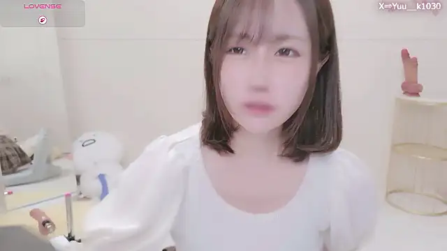 Snapshot of Yuu__k chatting on 18, 7, 2026 Yuu k online show from 18, 7, 2026