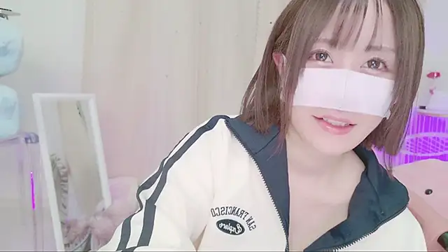 Yuu  k online show from 18, 1, 2025