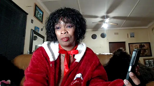 Snapshot of Gucci_Bx chatting on 3, 6, 2026 Gucci Bx online show from 3, 6, 2026