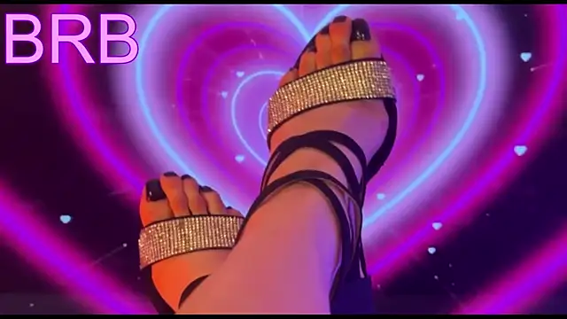 Snapshot of _Jessy_Moon_ chatting on 4, 6, 2026 Jessy Moon online show from 4, 6, 2026