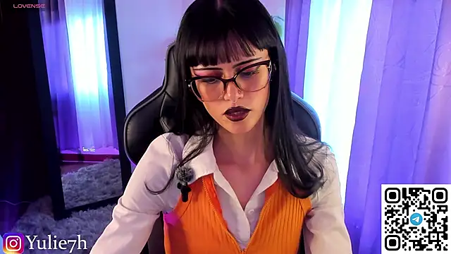 Snapshot of _Jessy_Moon_ chatting on 9, 5, 2026 Jessy Moon online show from 9, 5, 2026