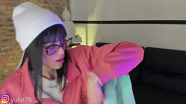  Jessy Moon  online show from 16, 2, 2025