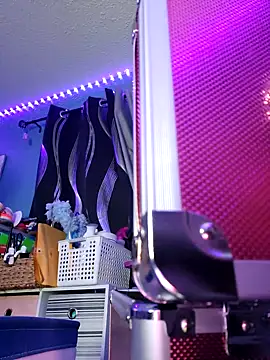 SexyNikki6969 online show from 10, 3, 2026