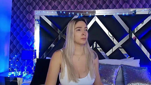 victoriaa lee  online show from 6, 1, 2026