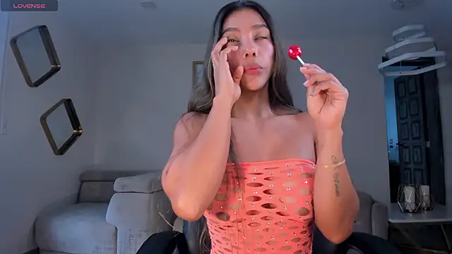 RenataReyes online show from 10, 3, 2026