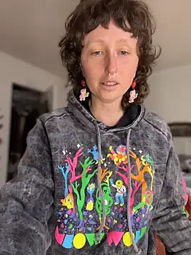 mossy kiss online show from 15, 2, 2026